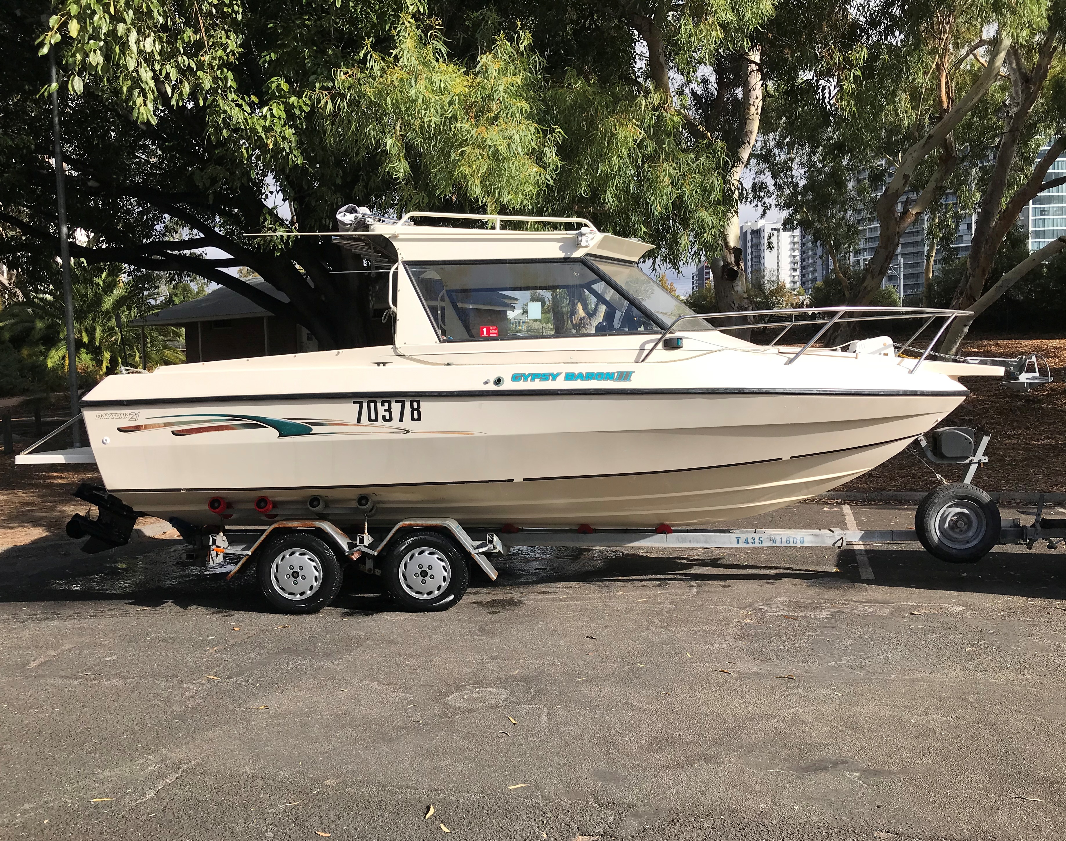 Blaxell Daytona Repowered with a 200hp V6 Mercruiser MPI Engine