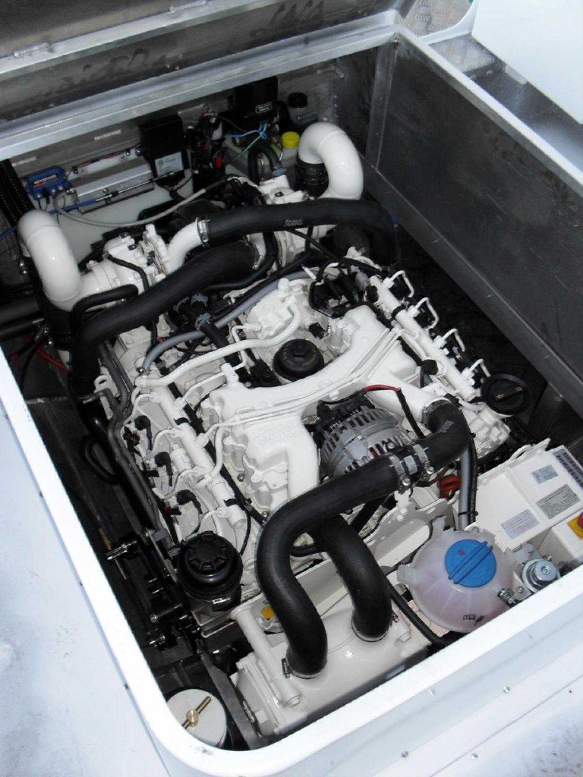 Mercrusier Diesel V8 Twin Turbo by Hitech Marine