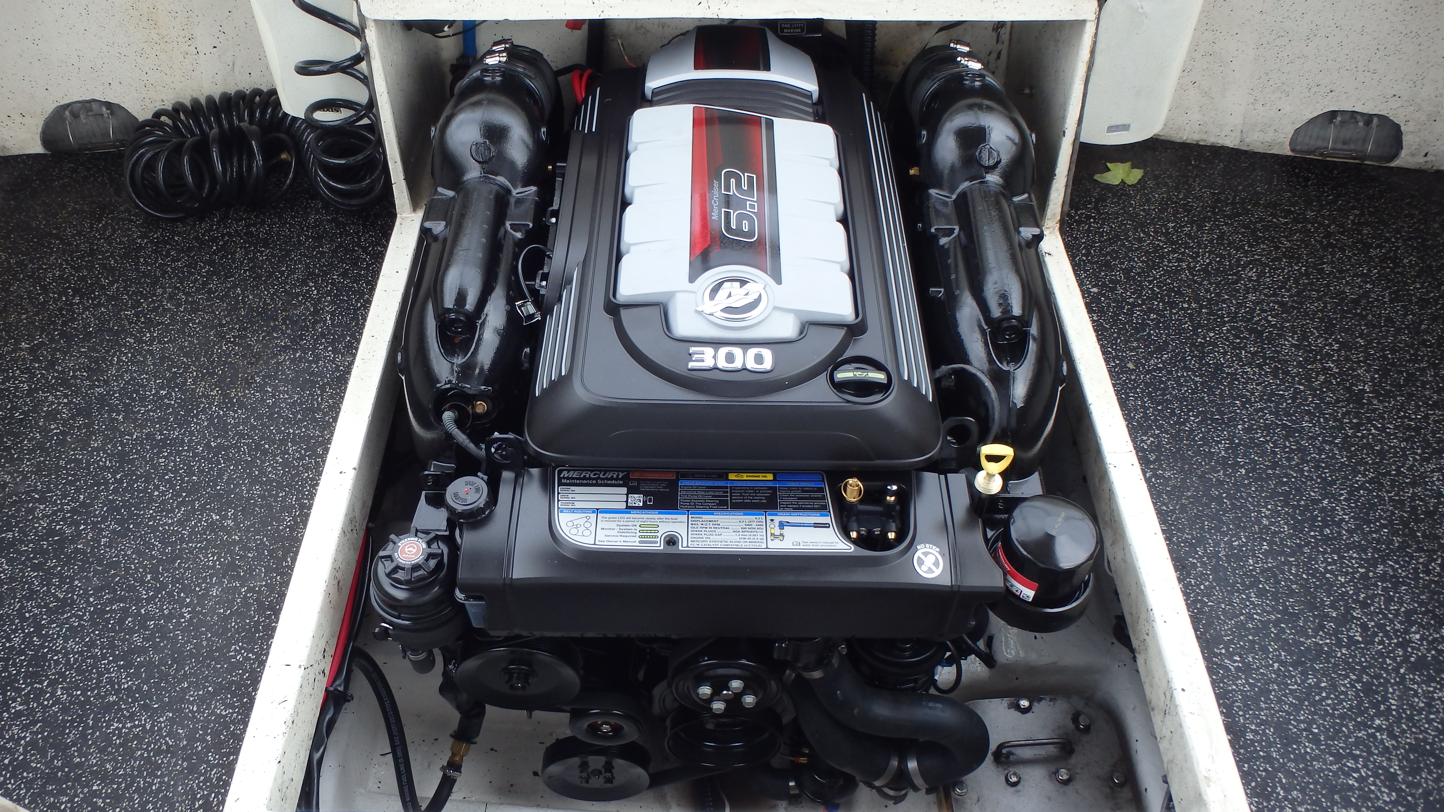 Mercruiser 6.2L 300hp into Chivers Safari Hitech Marine
