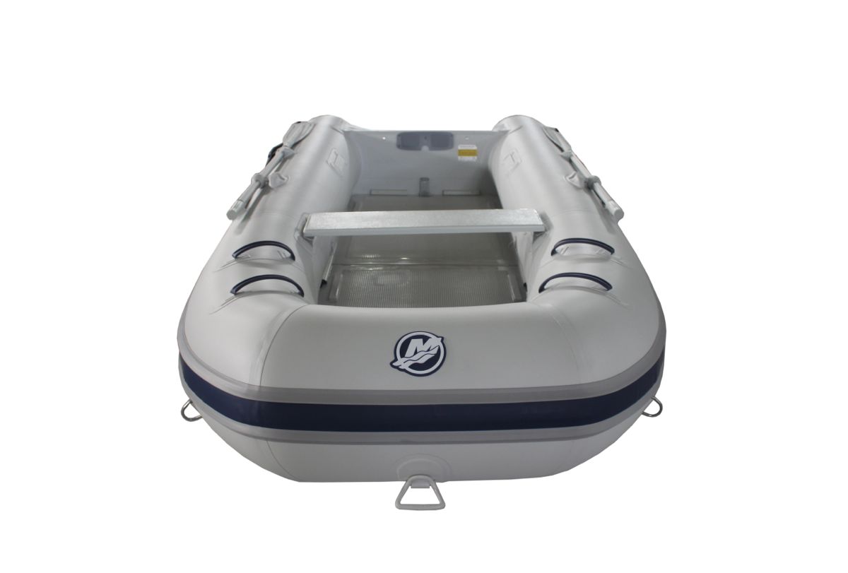 Mercury 320 Sport