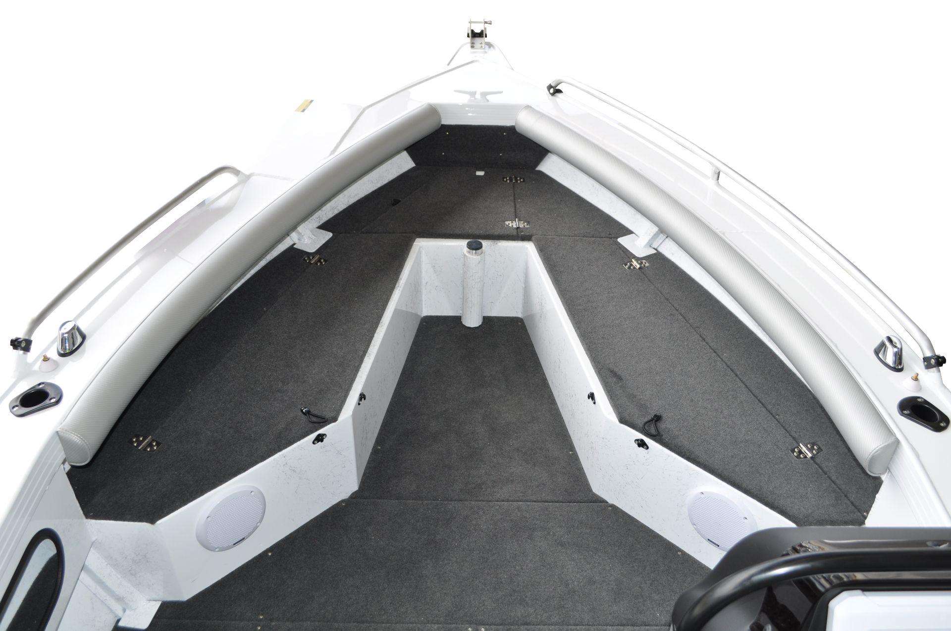 Stacer 449 Crossfire Side Console (SC) Hybrid Fishing Boat / Bowrider