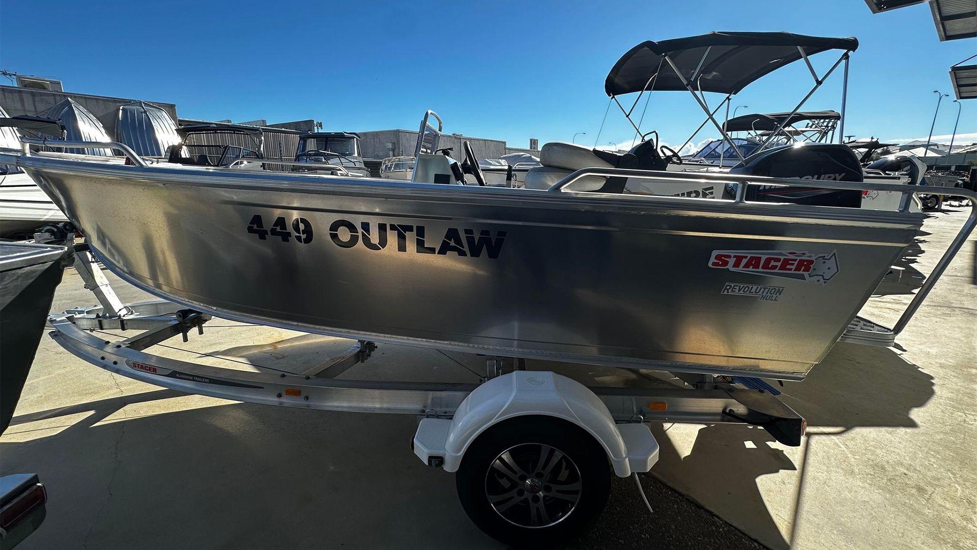 Stacer Aluminium 449 Outlaw Side Console + Mercury 60HP Fourstroke + Stacer Aluminium Trailer - Boat