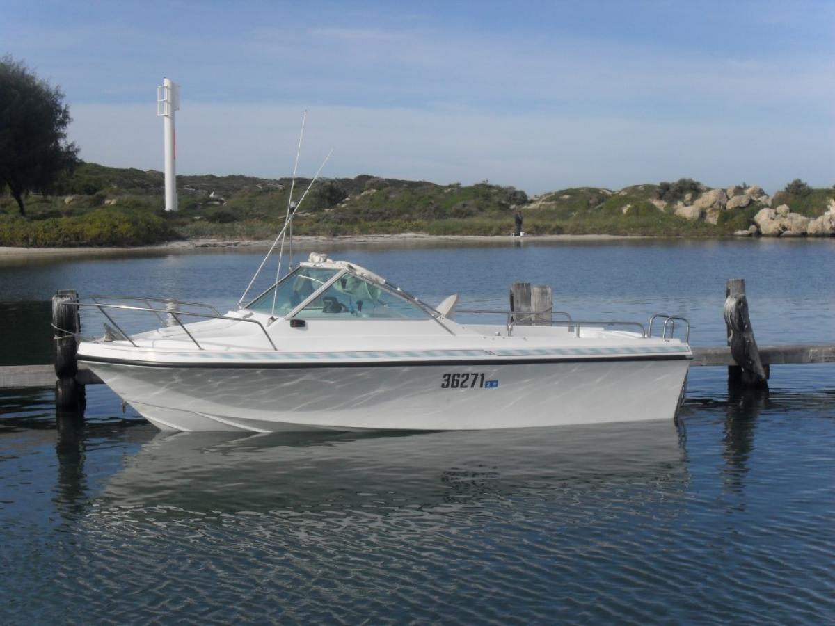 Baron Sportsman Mercruiser Engine Repower by Hitech Marine
