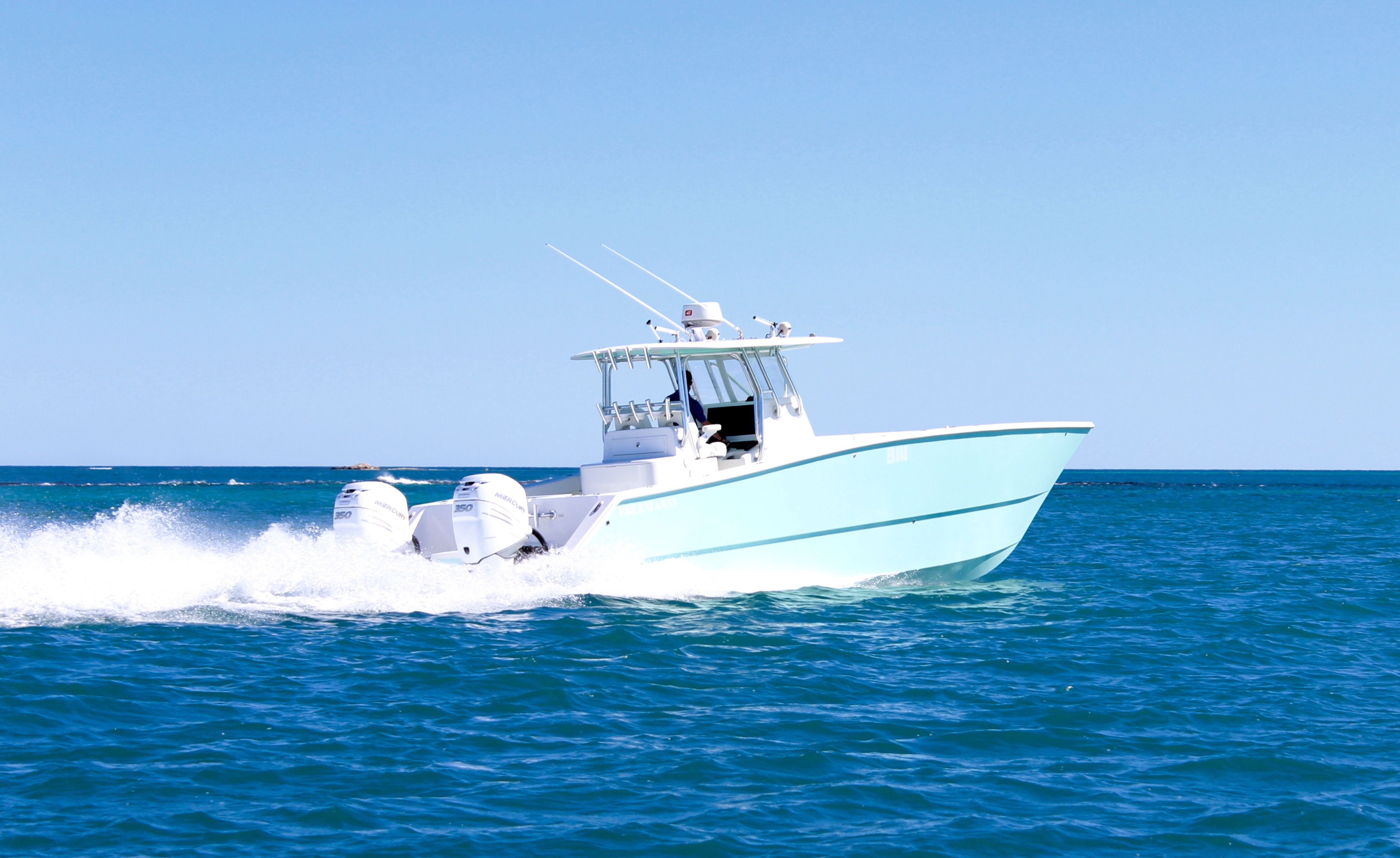 Mercury Verado 350 fited to Freeman Cat by Hitech Marine