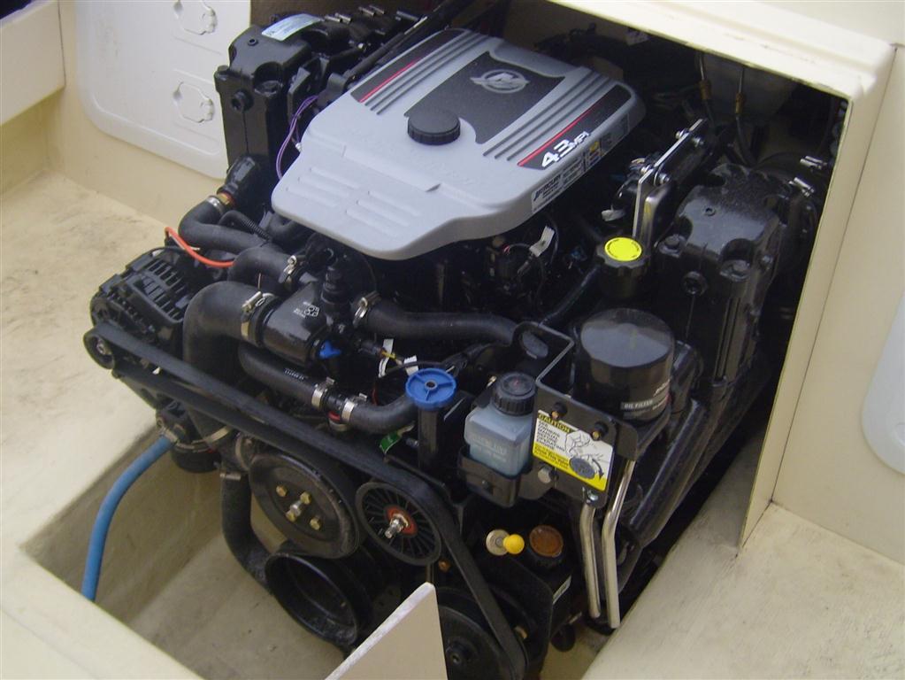 Barron Supersports Mercruiser 4.3L MPI - Hitech Marine Wangara 4
